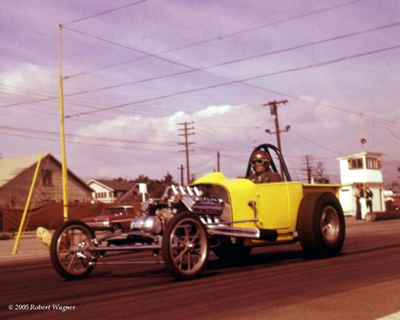 AMODRDSTRyellowroadster.jpg