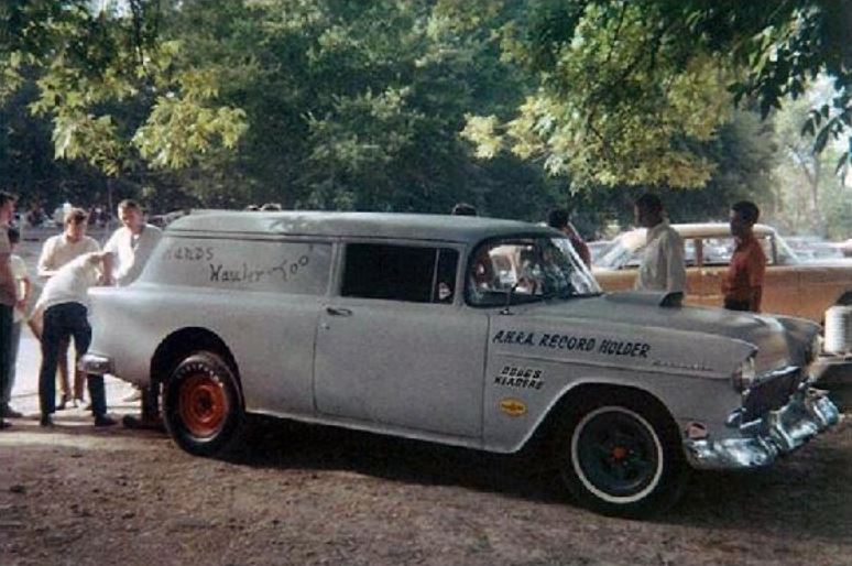 and chevys1.JPG
