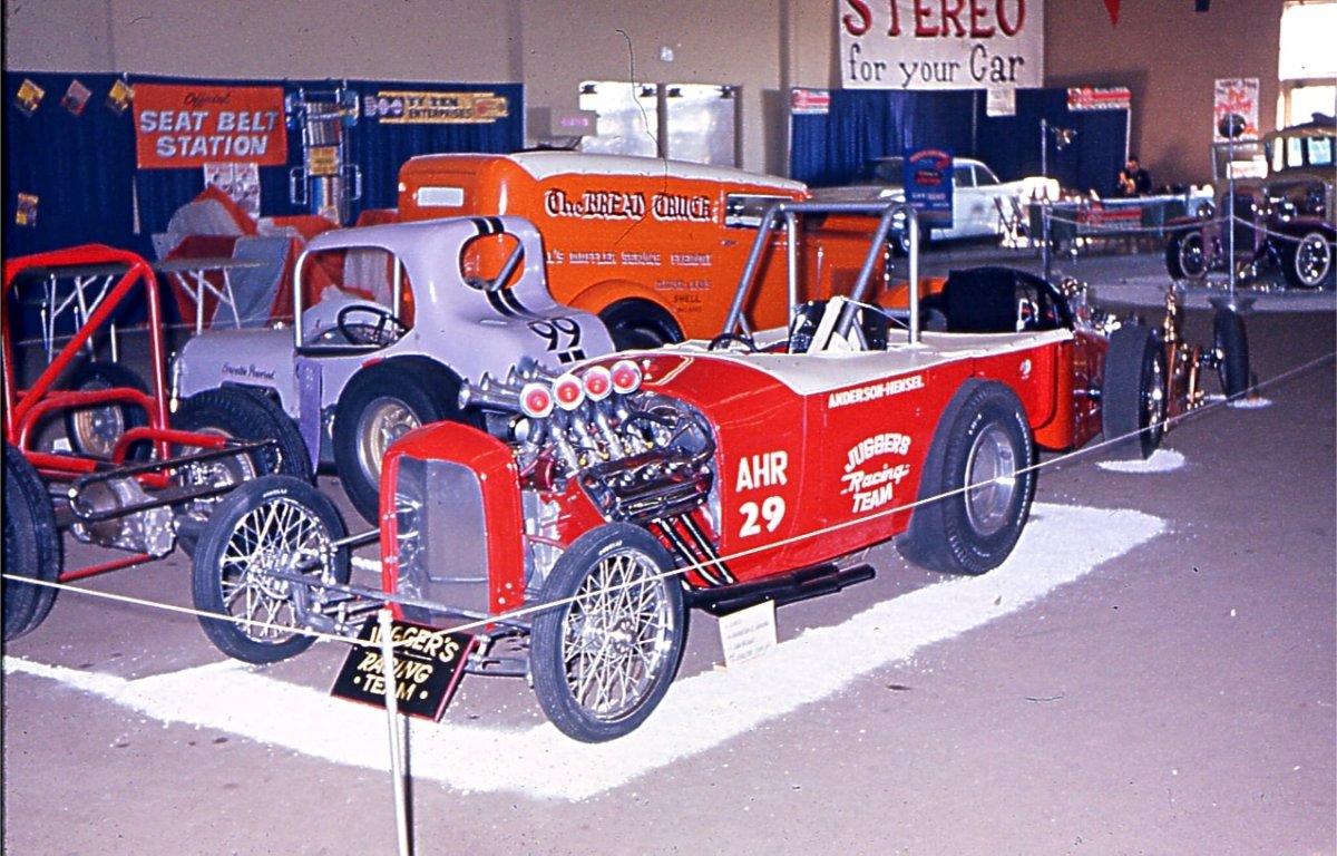 Anderson And Hensel. They Were Part Of The Juggers Racing Team Car Club INT.jpg