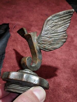 ANTIQUE-1920s-FLYING-J-JEWETT-RADIATOR-CAP-HOOD.jpg