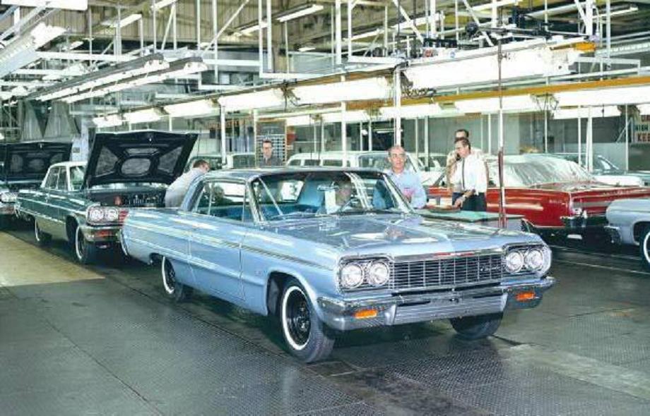 assembly line 1964 Chevy big cars Impala.jpg