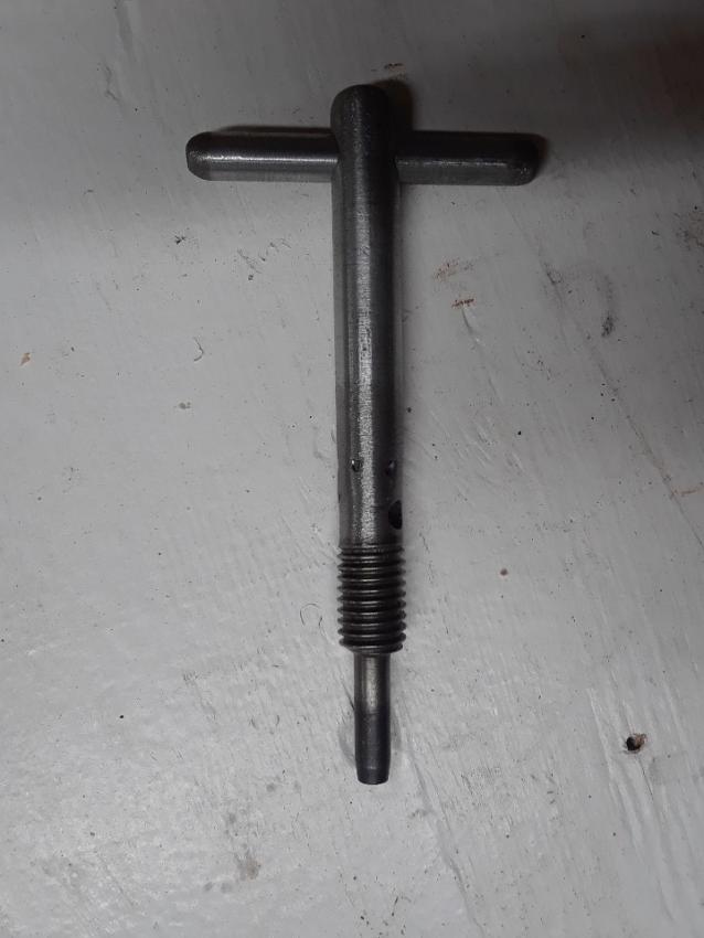 atch's press jack handle 2.jpg