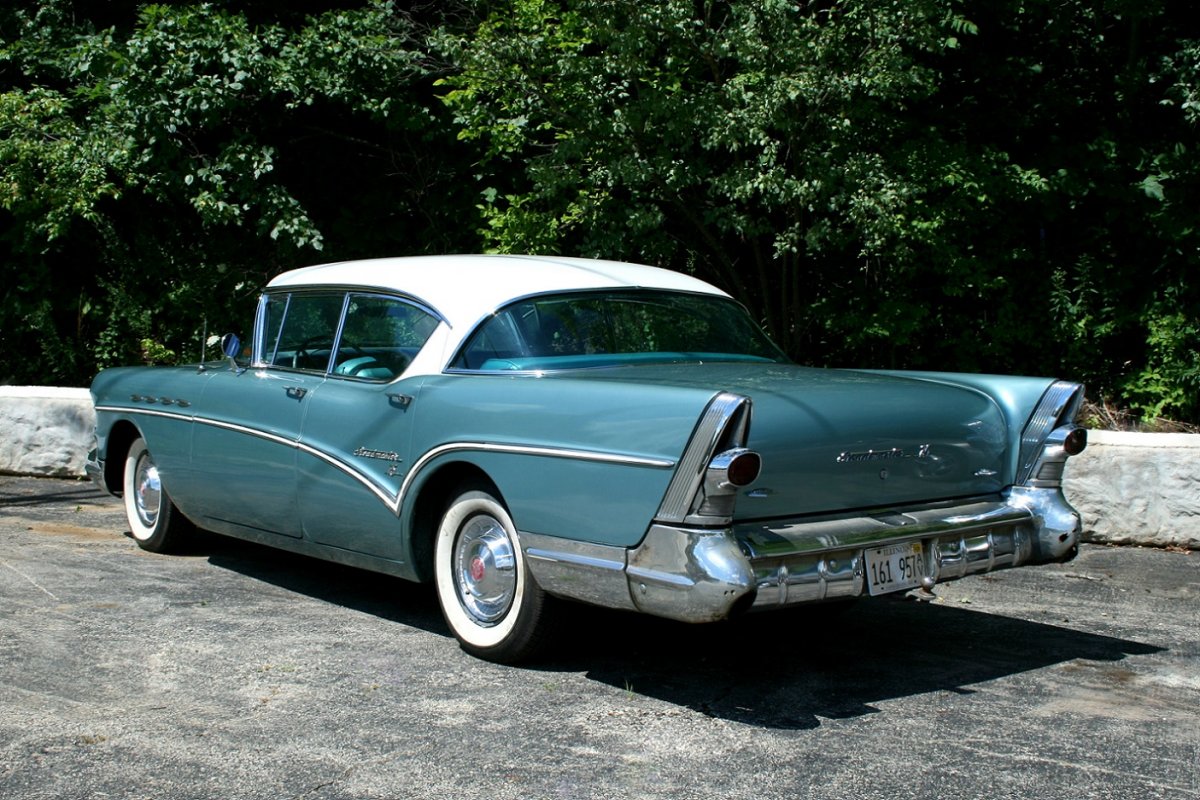Auto 106.JPG
