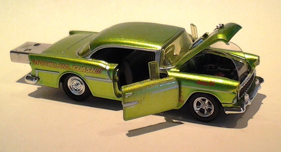 autodrive_1955_Chevy_BelAir_limegreen_03.jpg