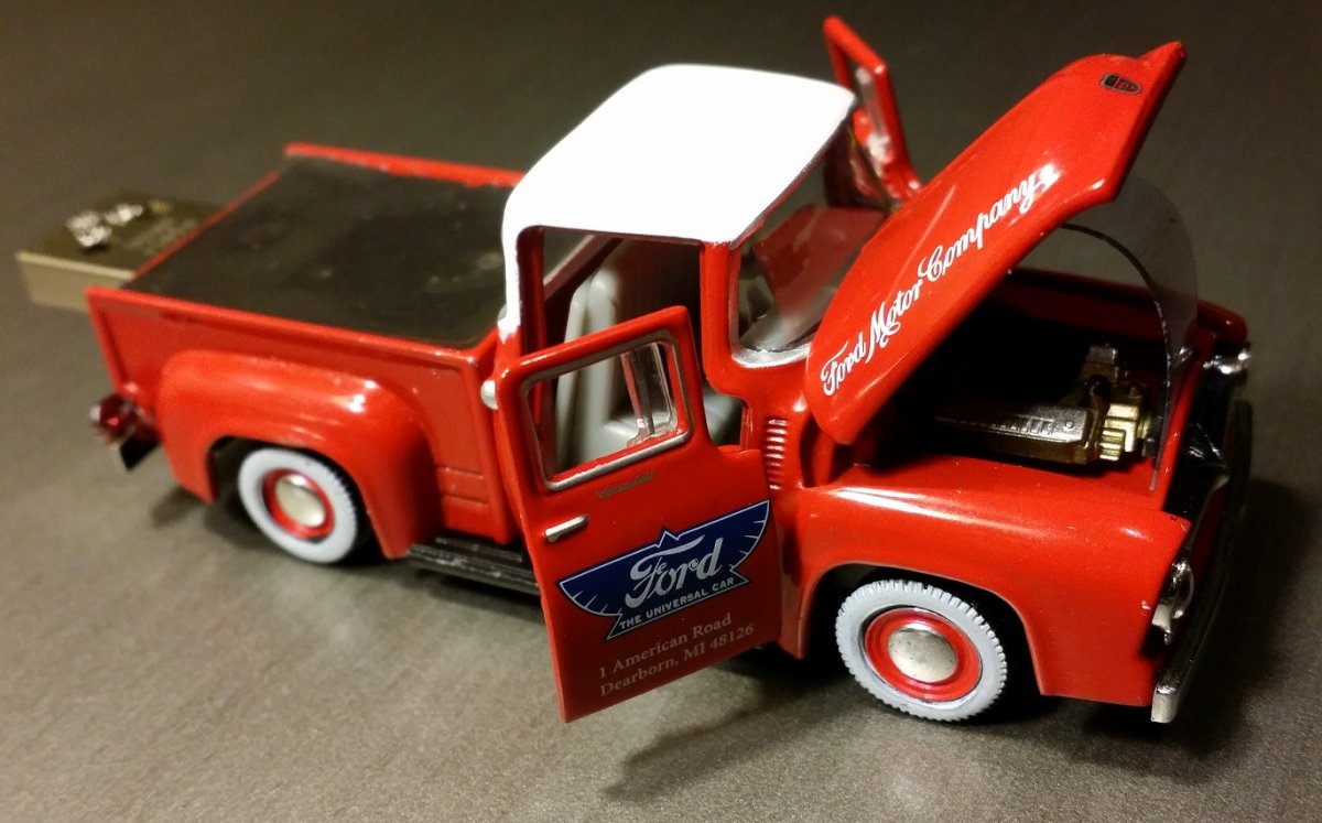 autodrive_1956_f100_duo_08.jpg