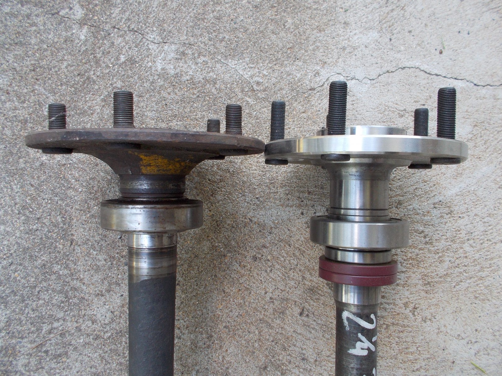 axle rr 03.1.JPG