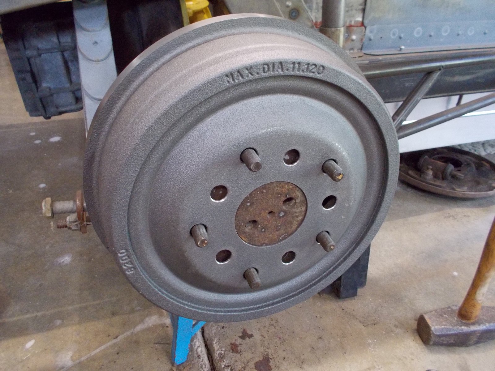 axle rr 08.JPG