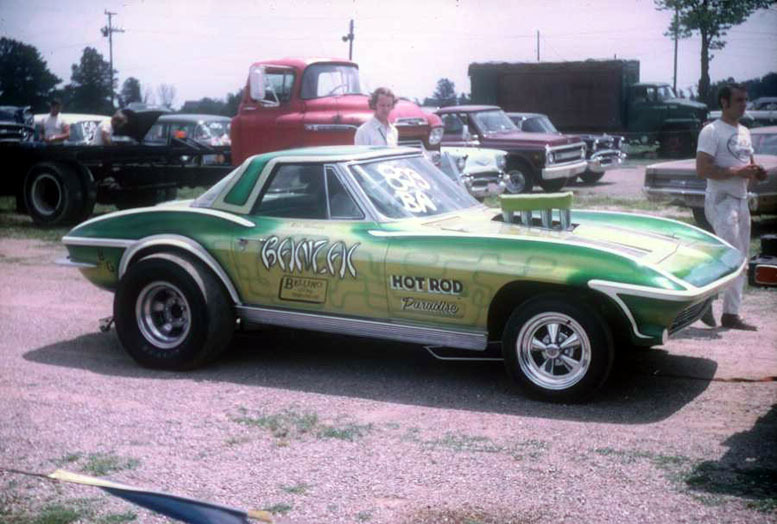 BanzaiVetteBa1970Dragway42photobyToddWingerter.jpg