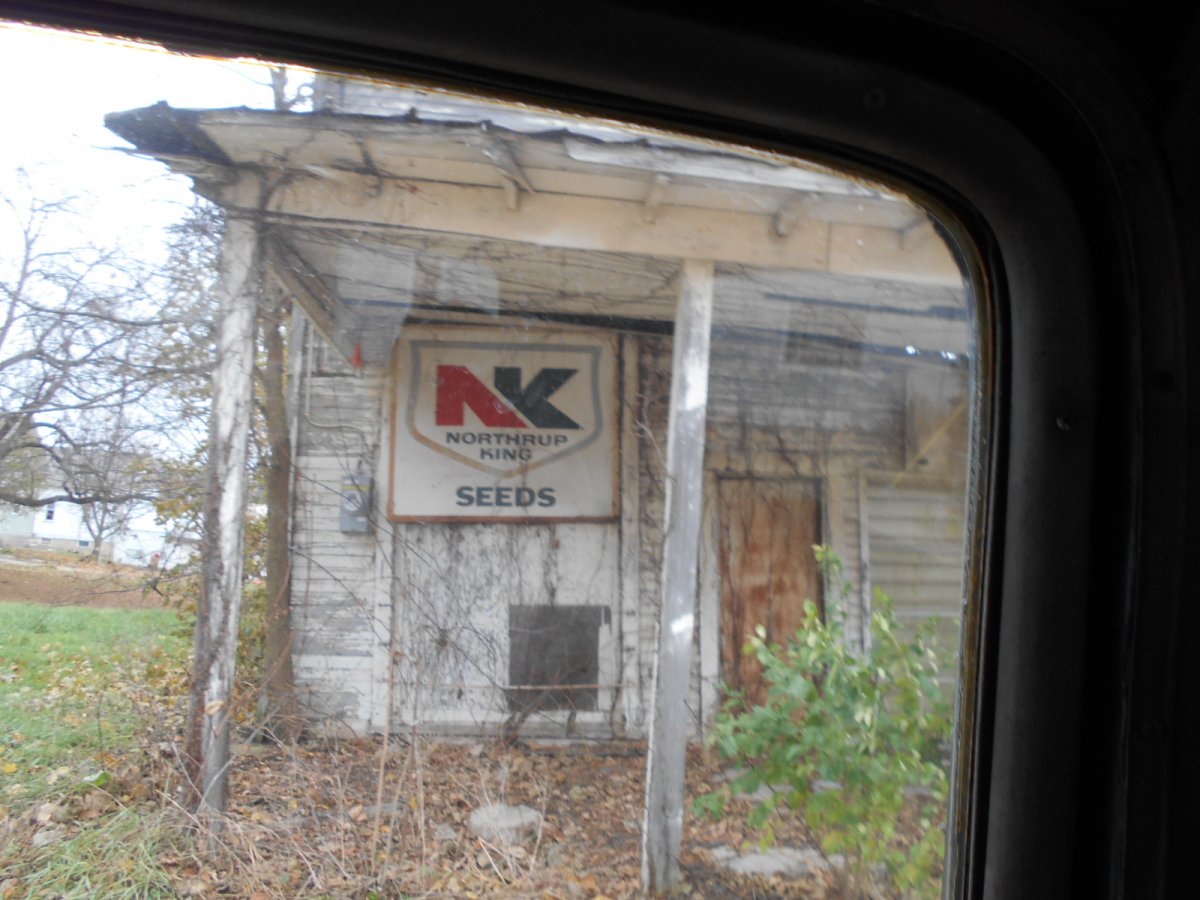 barns, bldgs 002.jpg