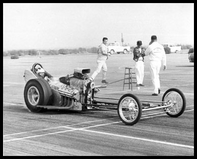 Barnstormer early Bakersfield (staged Z running).jpg