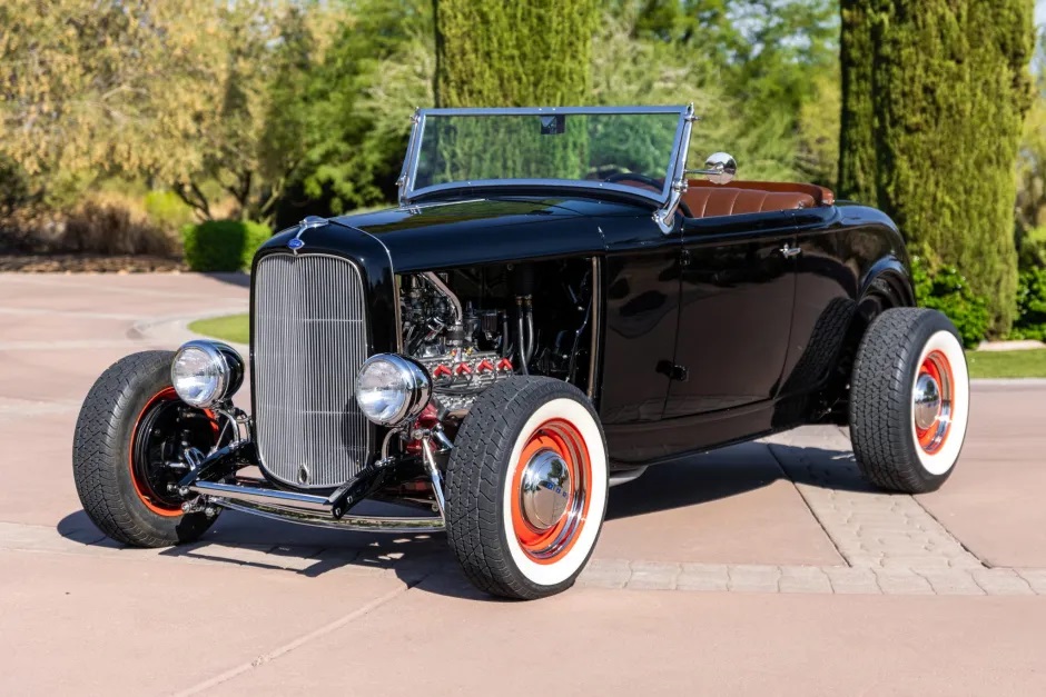 BaT - 1932 Ford Roadster Hot Rod.jpg