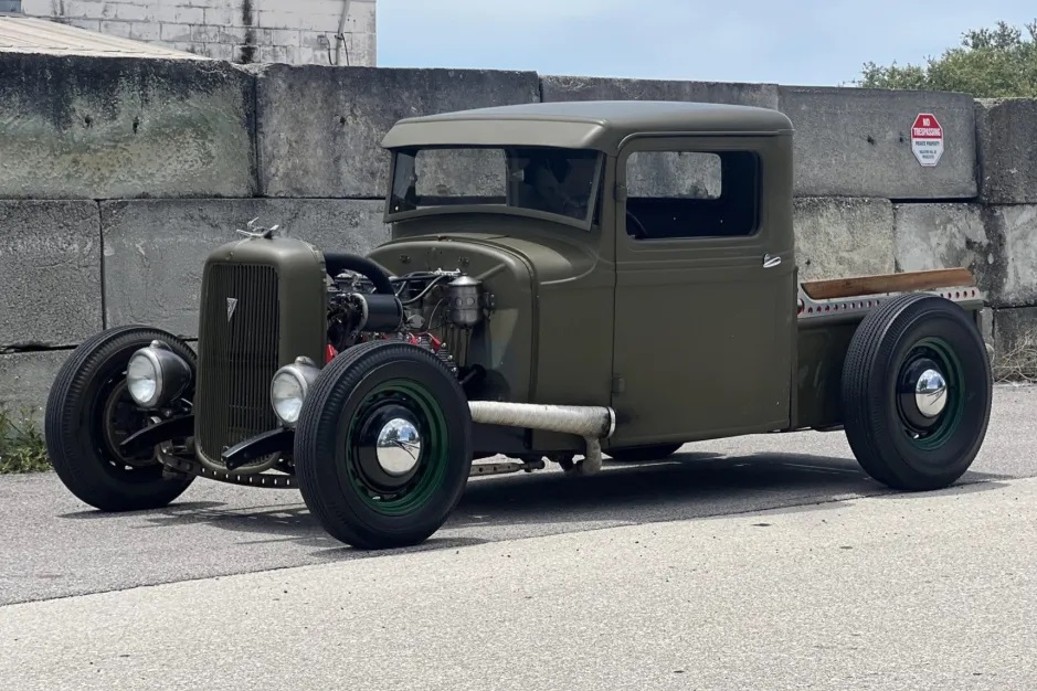 BaT - 1934 Ford Hot Rod.jpg