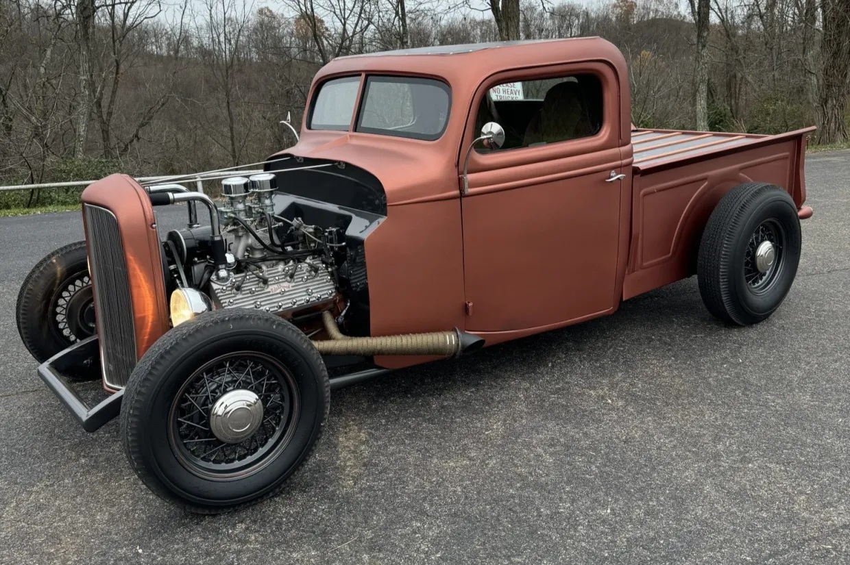 BaT - 1937 Ford Street Rod.jpg