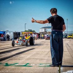 bd503516d660f8410d2cebfc7bafb8b6--the-go-gene-winfield.jpg