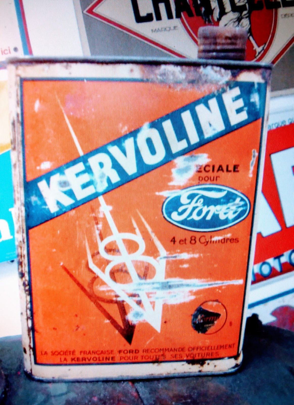 bidon kervoline ford.jpg