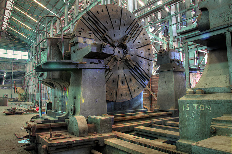 Big lathe.png