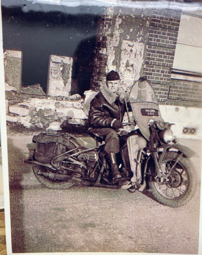 biker4.PNG