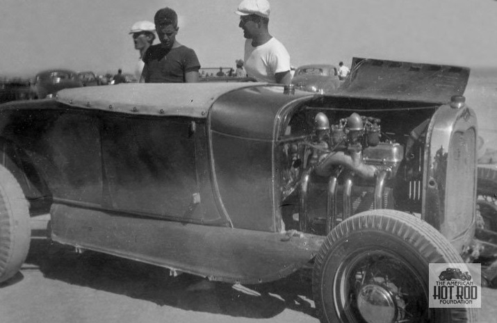 Bill Hangee Cragar-Winfield A 1941.jpg