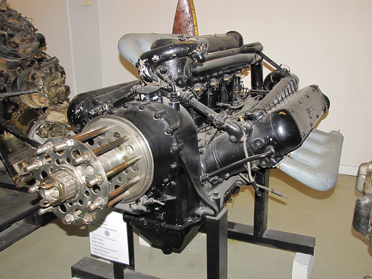 Black engine 007 Napier Lion.JPG