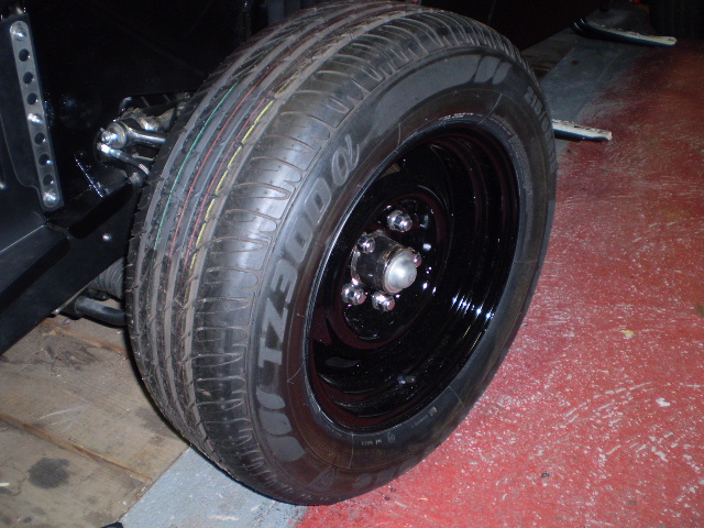 black whee inner wing etc 001.JPG