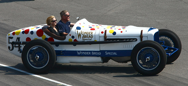 Blog-2012-WonderBread-car.jpg