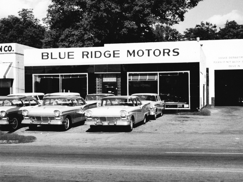 BlueRidgeMotorsFord1957-vi.jpg