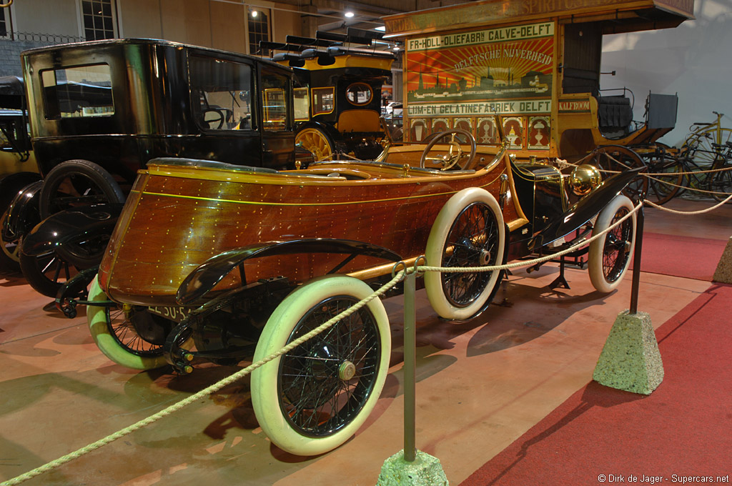 Boattail 1 Labourdette_Panhard_et_Levassor_X19_Skiff_1912_03_a97f7f7e825bb260acb8aa0b693be04d.jpg