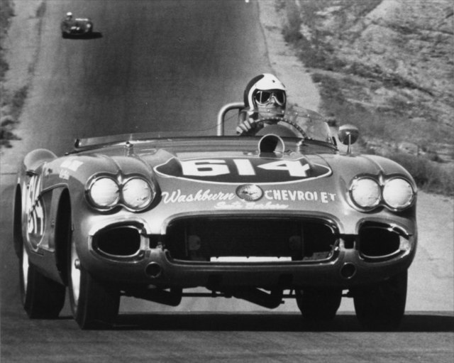 Bob Bondurant (No. 614 Washburn Chevrolet Corvette), Riverside, 1961..jpg