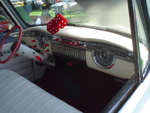 Bob Wheeler\'s F-100 dash.jpg