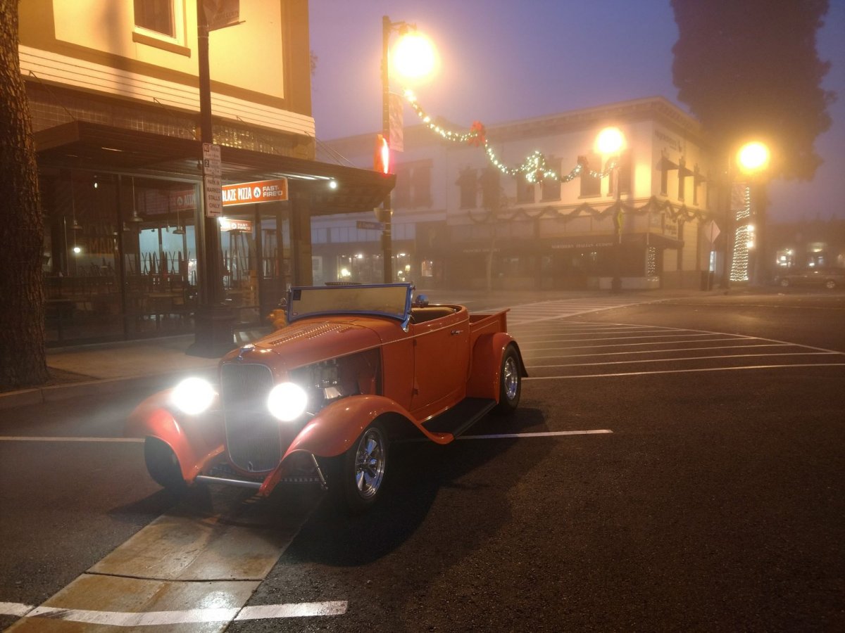 BOSS 32 Old Town Orange 12-22-18 (002).jpg