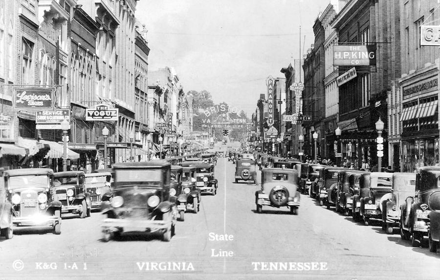 bristol-virginia-tennessee-state-street-1931-denise-beverly.jpg