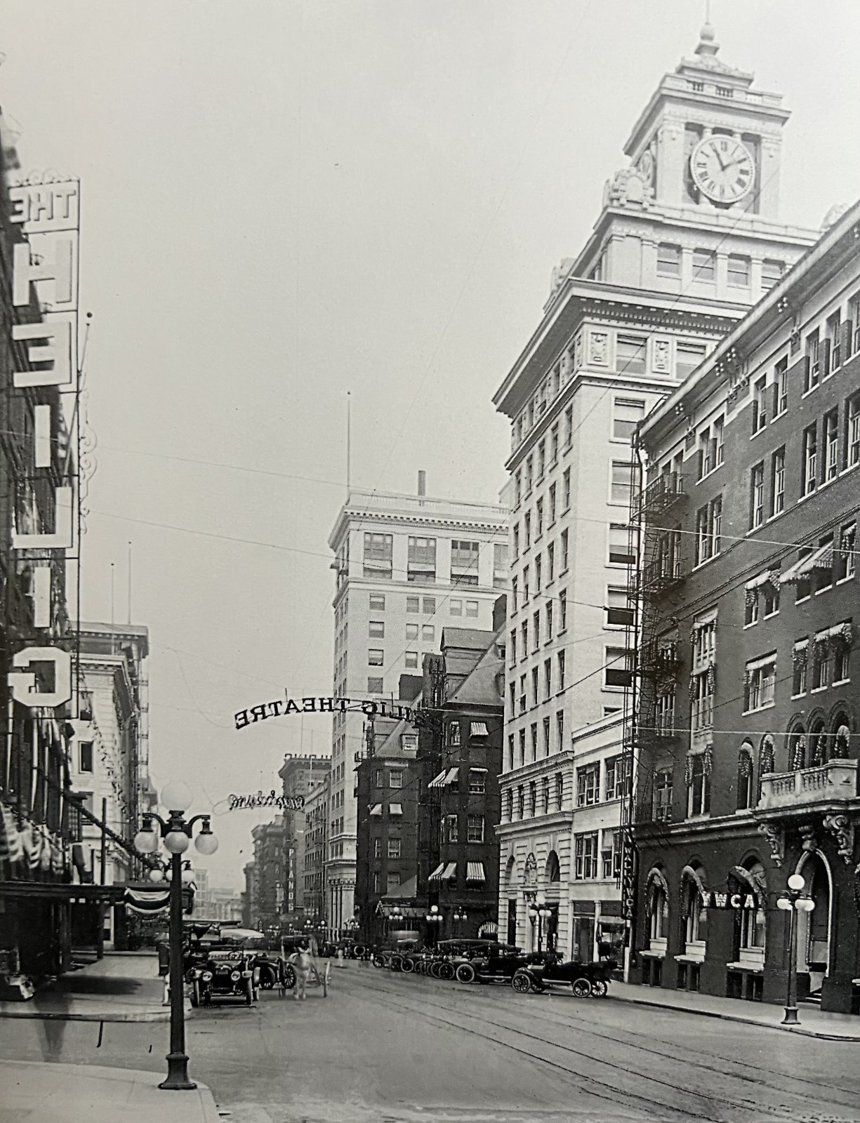 BROADWAY & TAYLOR.jpg