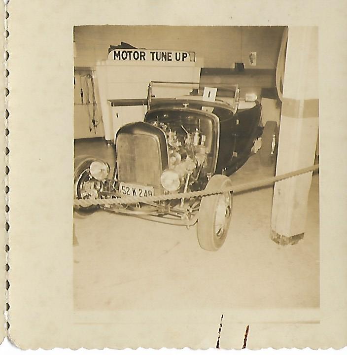 Bucks roadster 1950 Sac Auto.jpg
