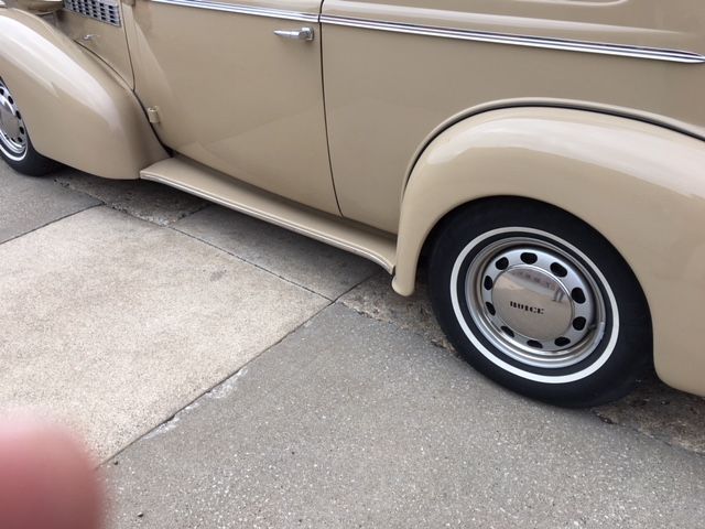 Buick 2.JPG