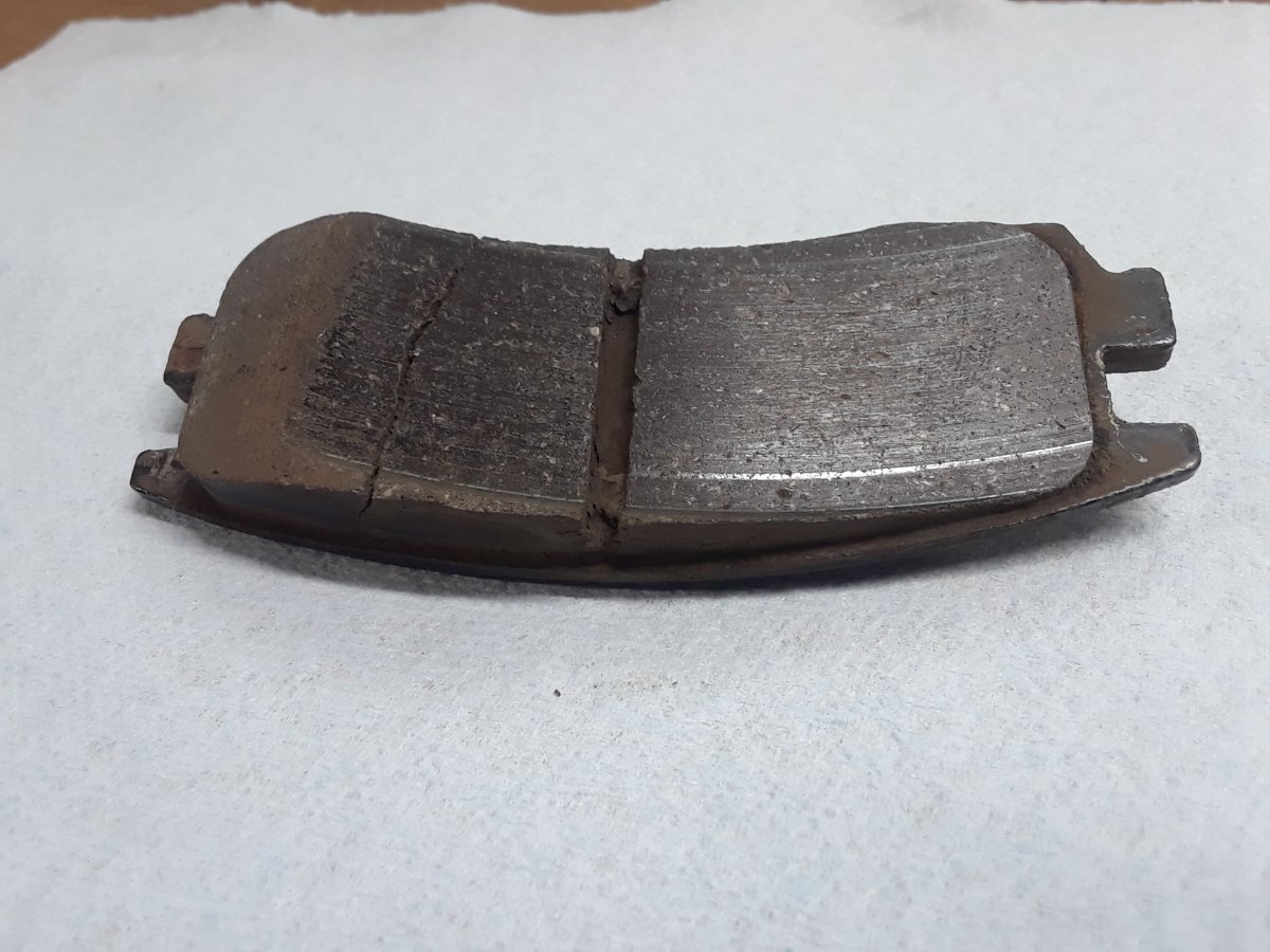 Buick brake pad installed wrong4.jpg