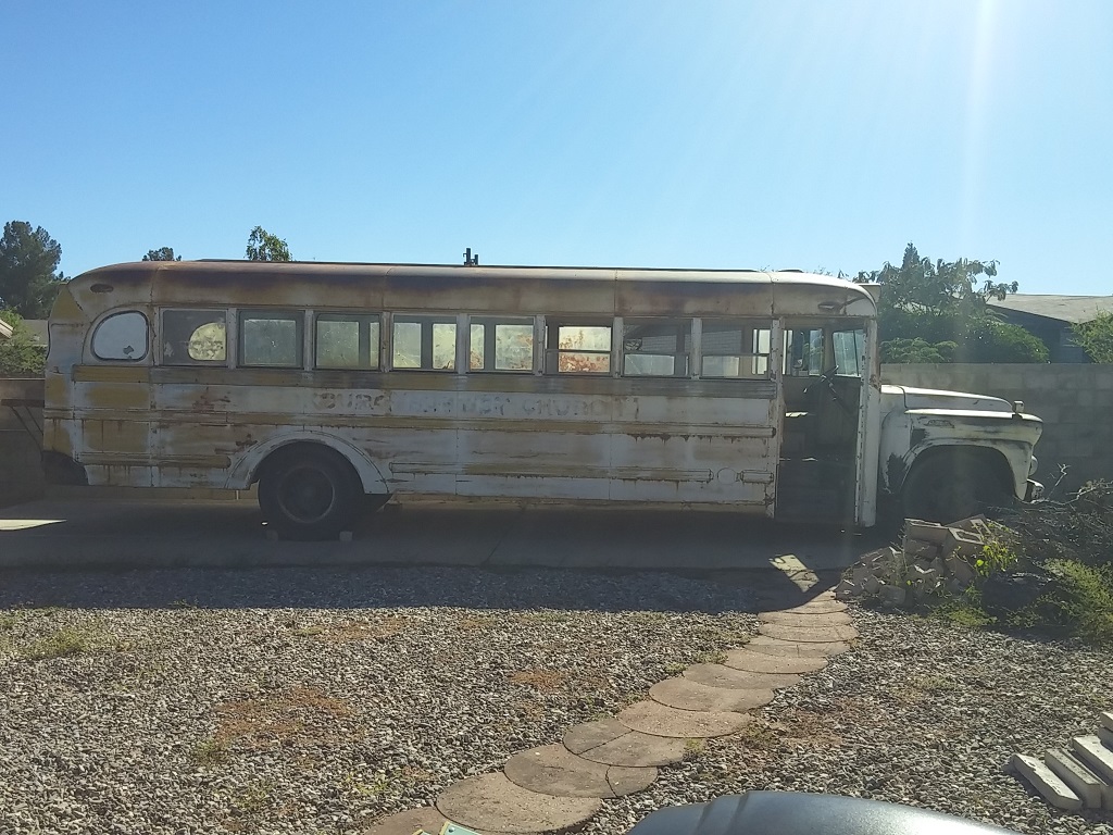 bus05.jpg