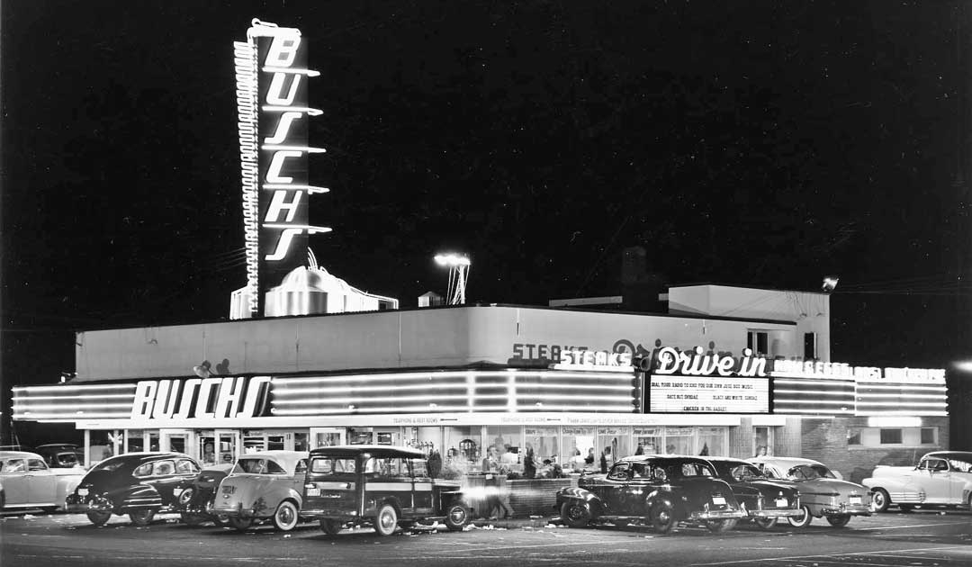 Buschs-Drive-In-Restaurant-1950s-Cars.jpg