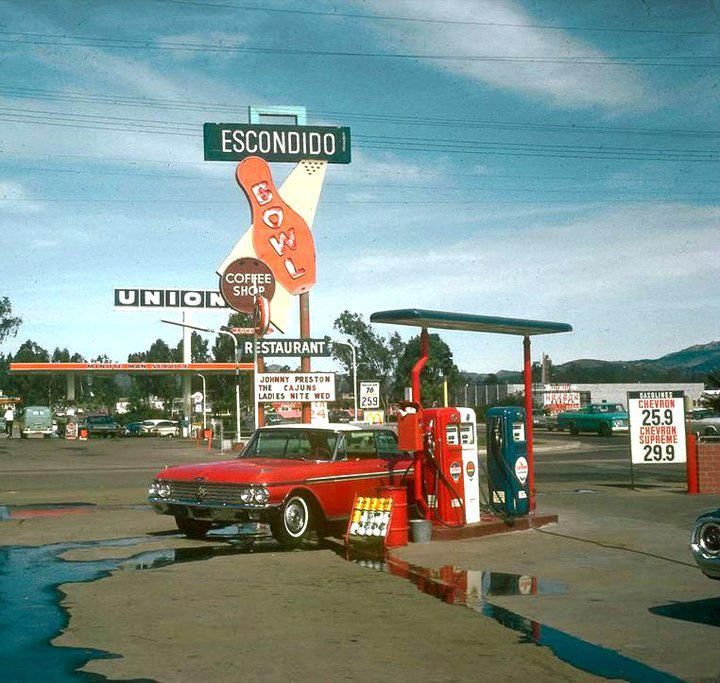 c1b31b20caa9f4eb8df1c9866d3c6cb1--old-gas-stations-filling-station.jpg