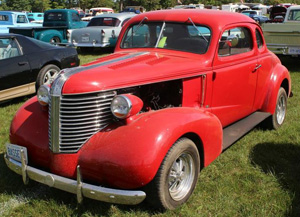 c3- 1938 pontiac canadian frt.jpg