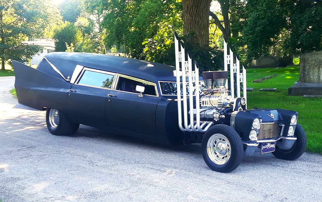 Caddy Kustom Hearse.JPG