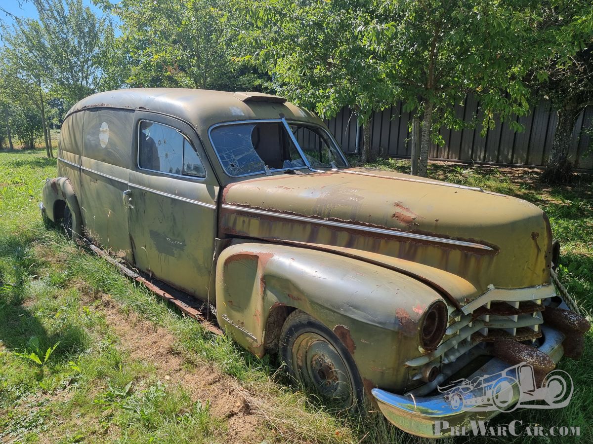 cadillac-ambulance-v8-medical-service-us-army.jpg