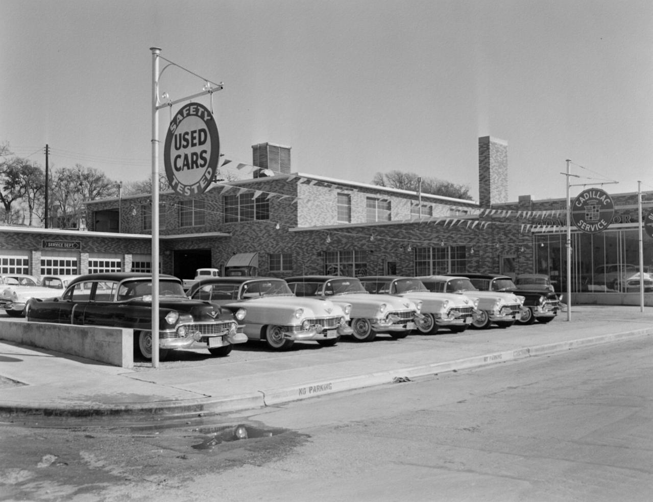 cadillacs.jpg