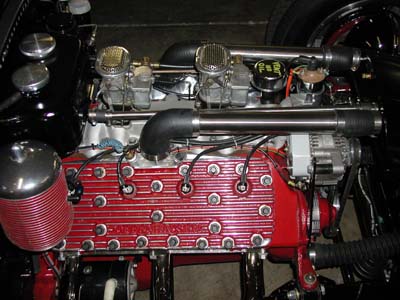 Cal V8 Spl - engine.jpg