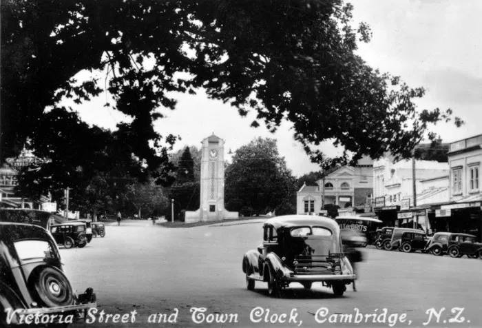 Cambridge 30s.jpg