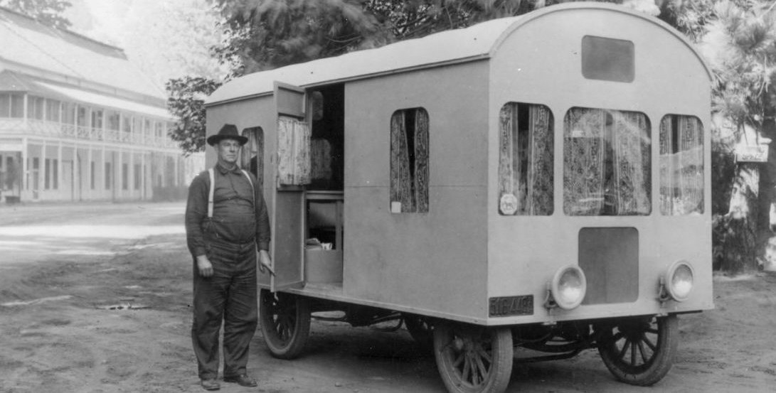 camper 1921 motor home.jpg