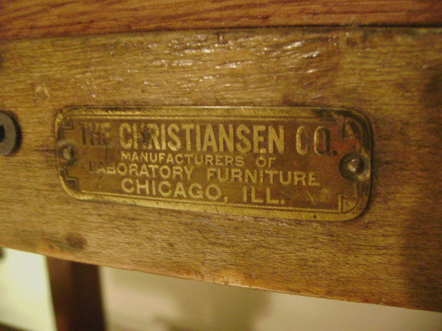 carpenter bench 02.JPG