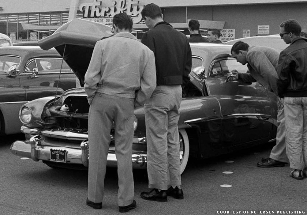 CCC-1955-thrifty-parking-lot-show-.jpg