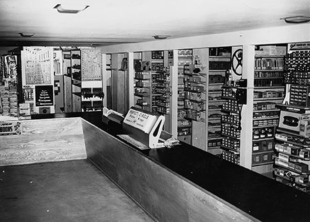 Champion Speed Shop - Counter.jpg