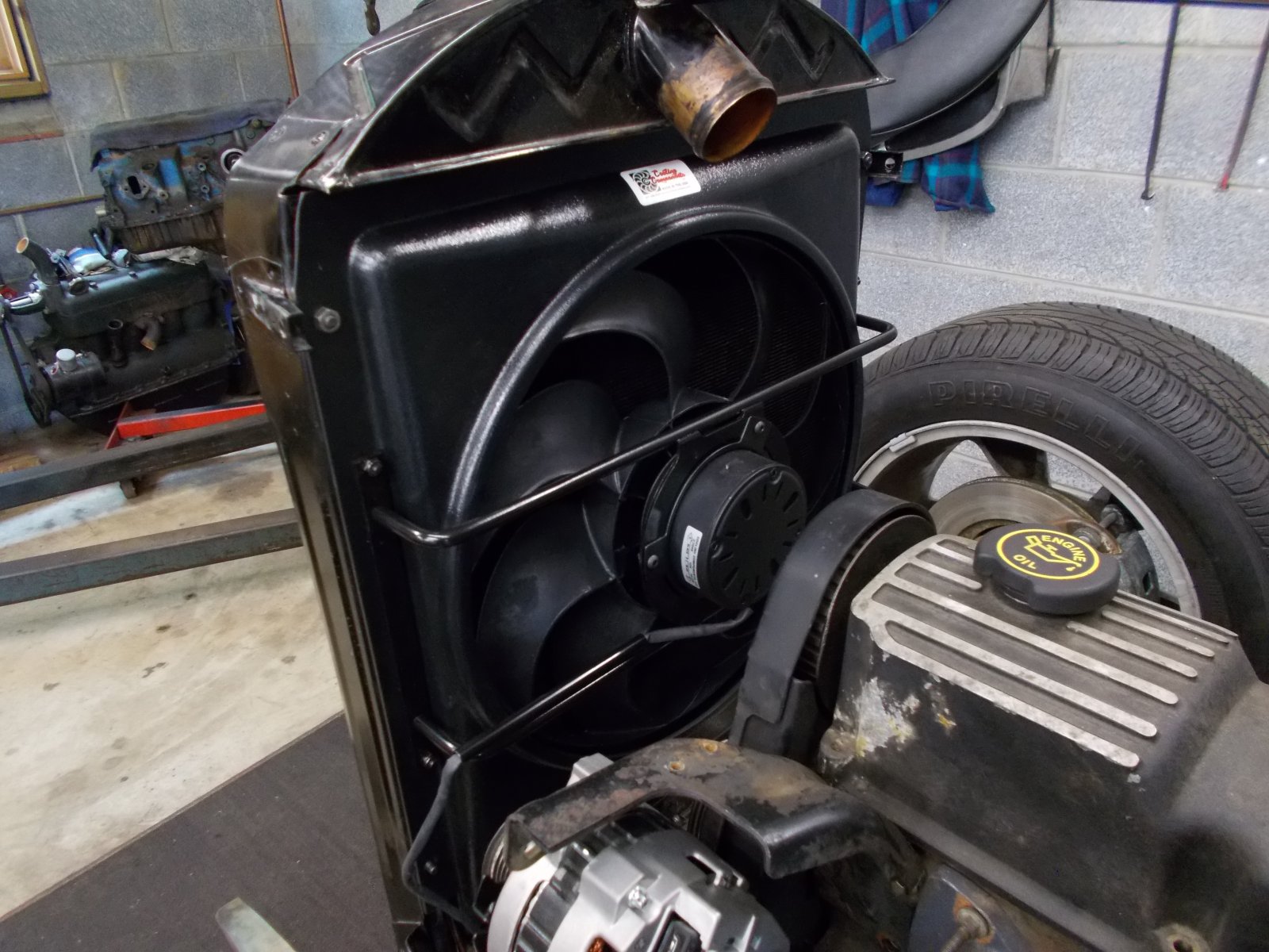 checking clearance between fan & engine.JPG