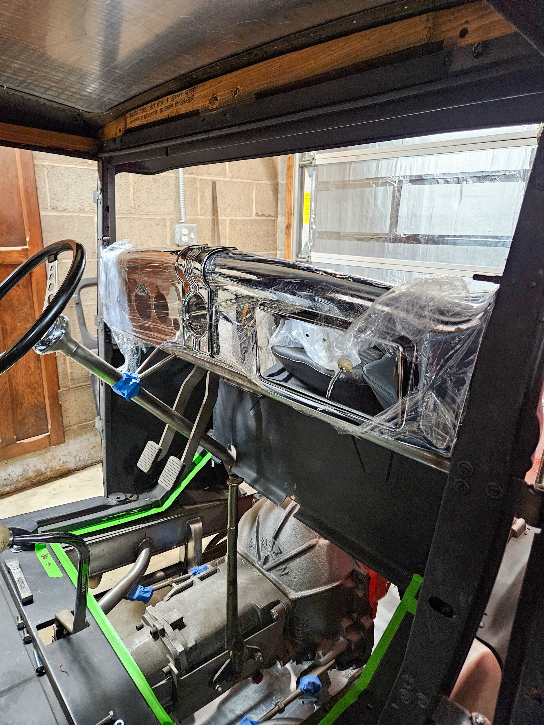 Chrome 36 Dash In Model A Coupe.jpg